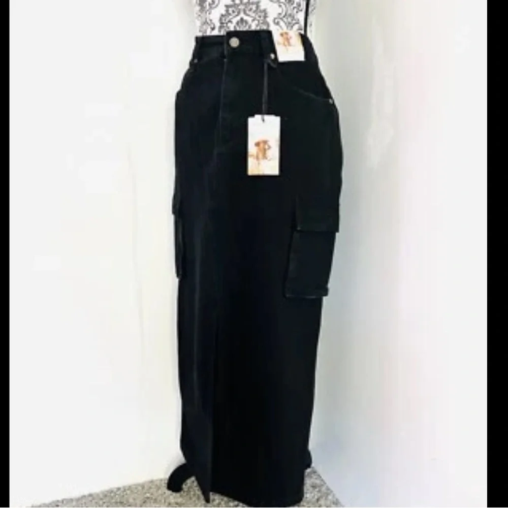 Sincerely Jules Women’s Black Front Slit Cargo Maxi Denim Skirt Size 9/28 NWT